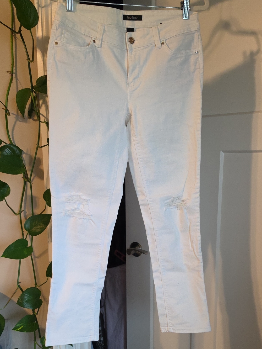 White House Black Market Distressed Cropped White Jeans